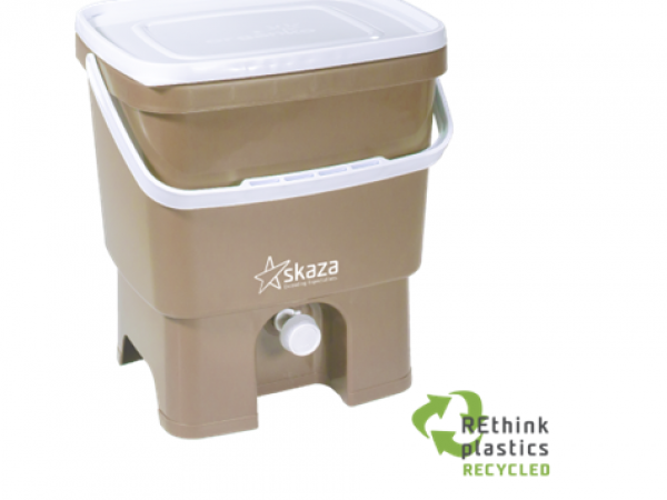 Osnovni šoli Tabor Logatec in Cerkno pričeli z zbiranjem plastičnih odpadkov